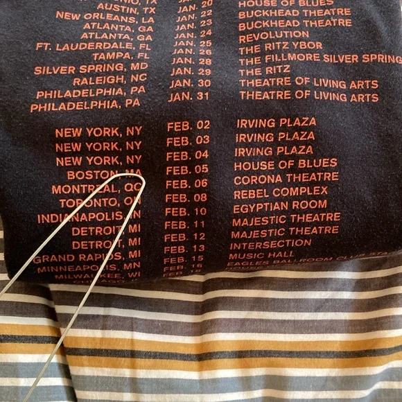 black love your parents audience tour sweater hoodie sz XL - Picture 10 of 10